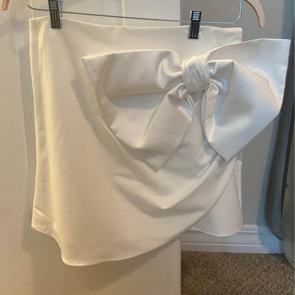 Zara bow skort